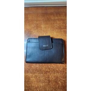 Relic Black Phone Wallet Case